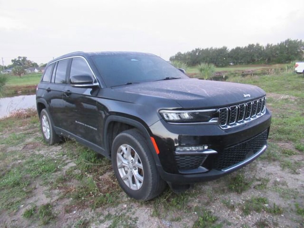 Used 2023 Jeep Grand Cherokee Limited SUV