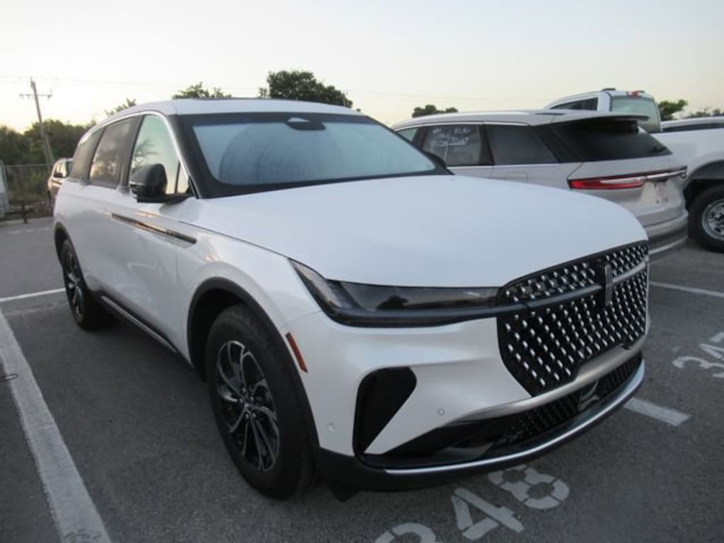 Used 2024 Lincoln Nautilus Premiere SUV