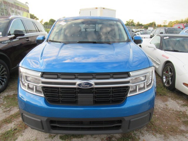 2022 Ford Maverick Lariat photo 2