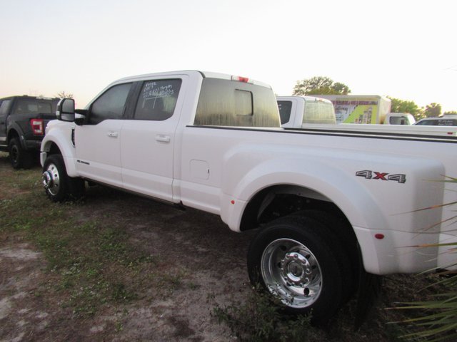 2017 Ford F-450 Lariat photo 4