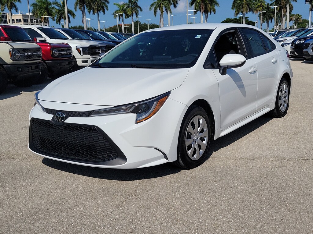 Certified 2022 Toyota Corolla LE SEDAN
