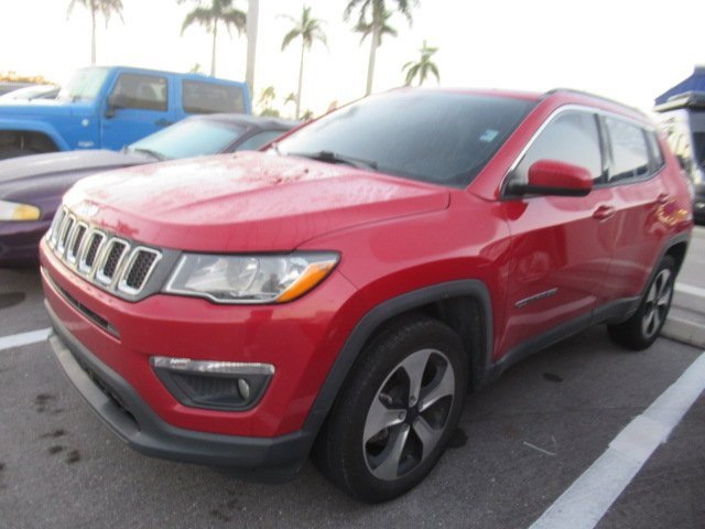 2018 Jeep Compass Latitude photo 3
