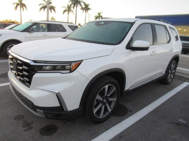 2024 Honda Pilot Elite photo 2