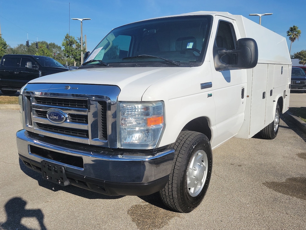 Used 2016 Ford Econoline 350 Cutaway Base Chassis Truck