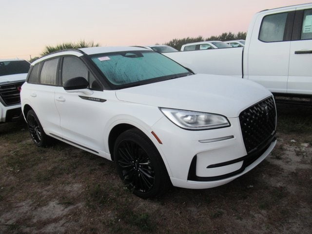 2023 Lincoln Corsair Reserve's photo