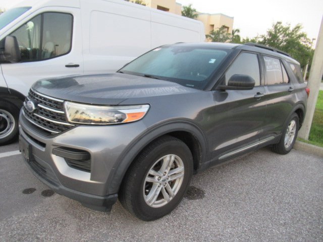 2021 Ford Explorer XLT photo 3