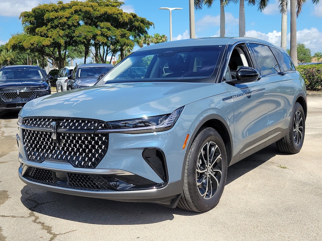 Certified 2025 Lincoln Nautilus Premiere SUV