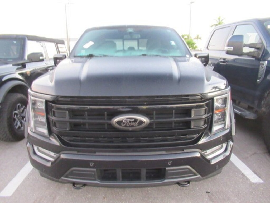 Certified 2022 Ford F-150 Platinum CREW CAB TRUCK