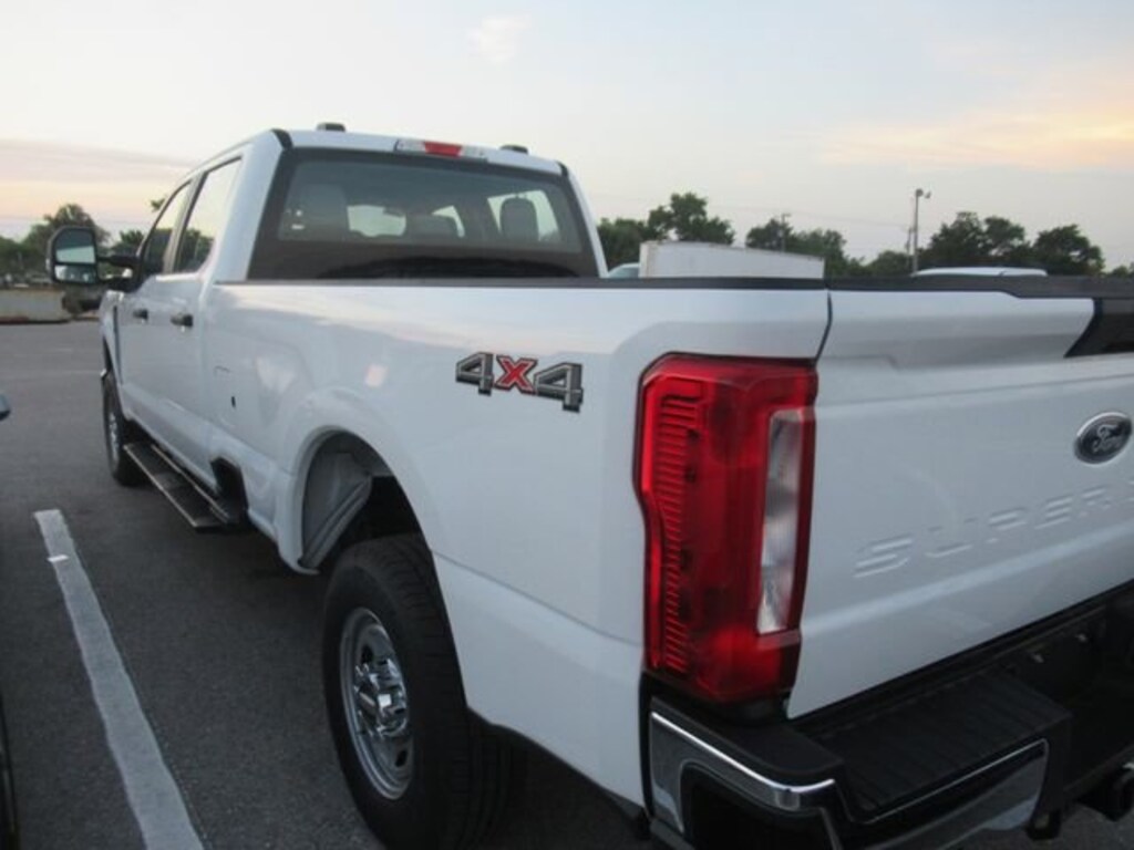 Used 2026 Ford F-250 XL Crew Cab Truck