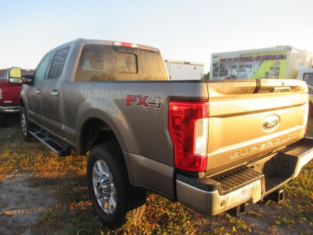 2018 Ford F-250 Lariat photo 3