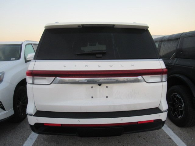 2023 Lincoln Navigator Reserve photo 4