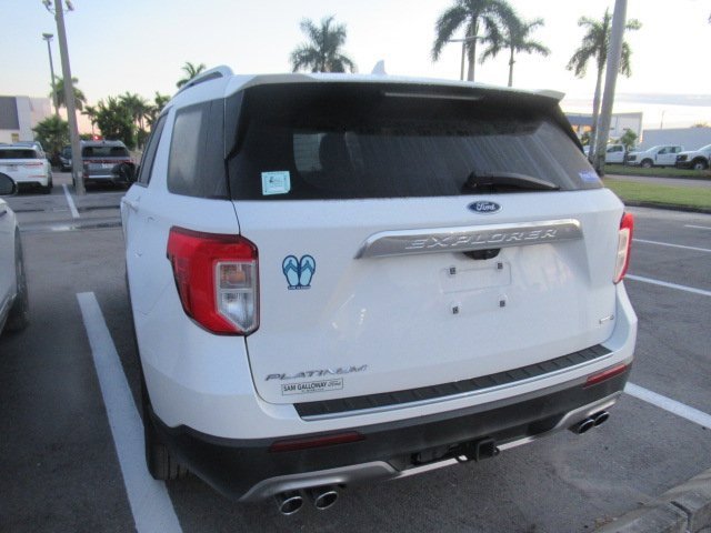 2020 Ford Explorer Platinum photo 4