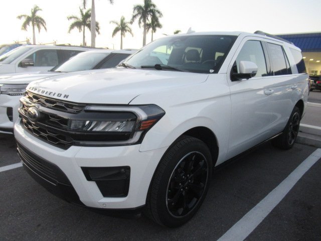 2022 Ford Expedition Limited photo 3