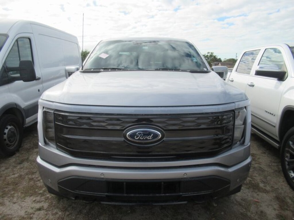 Certified 2022 Ford F-150 Platinum CREW CAB SHORT BED TRUCK