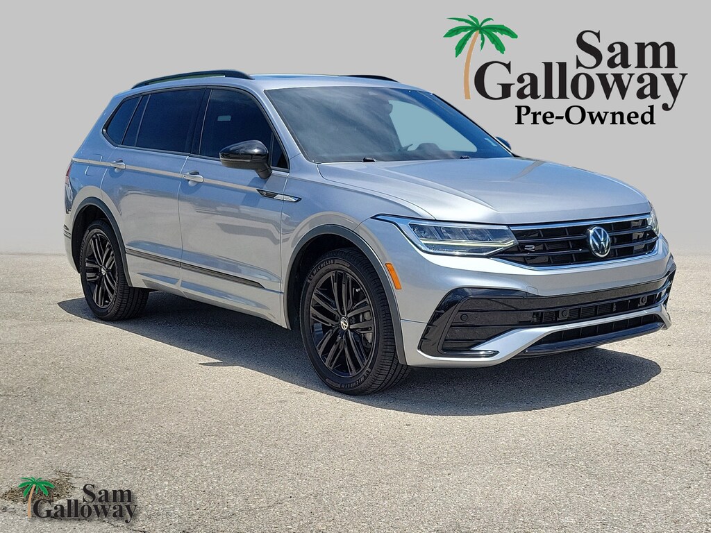 Certified 2022 Volkswagen Tiguan 2.0T SE R-Line Black SUV