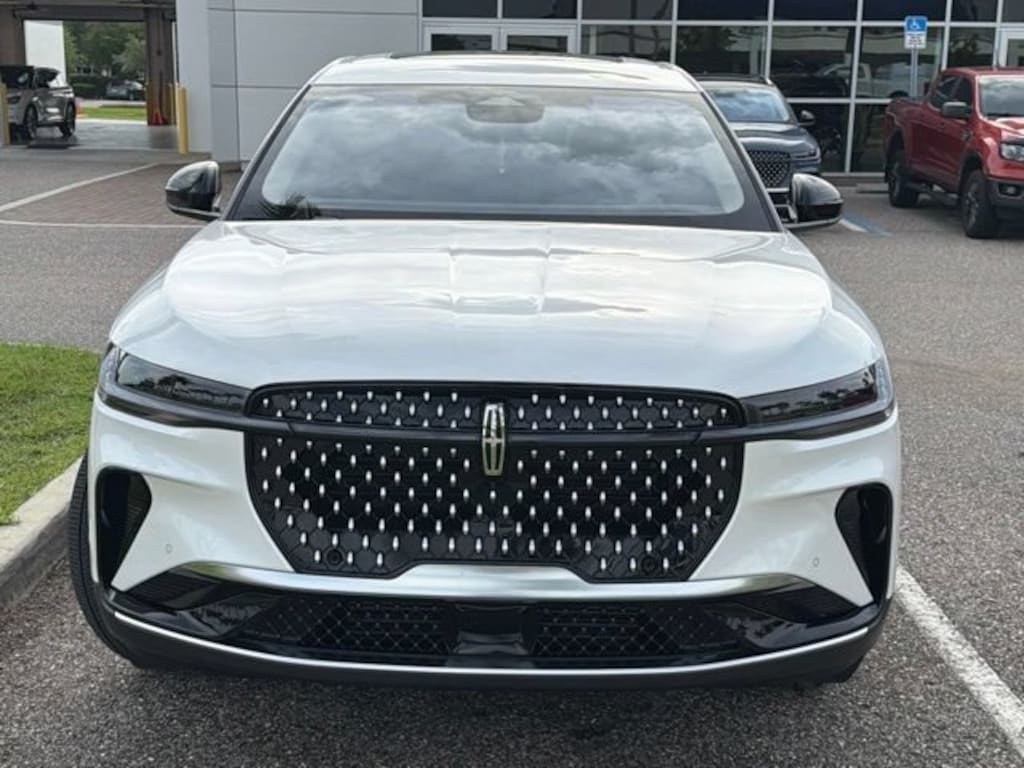 Certified 2024 Lincoln Nautilus Premiere SUV