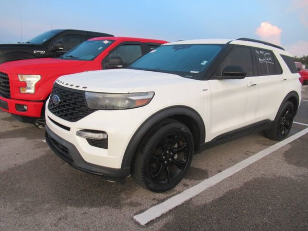 Certified 2022 Ford Explorer XLT SUV