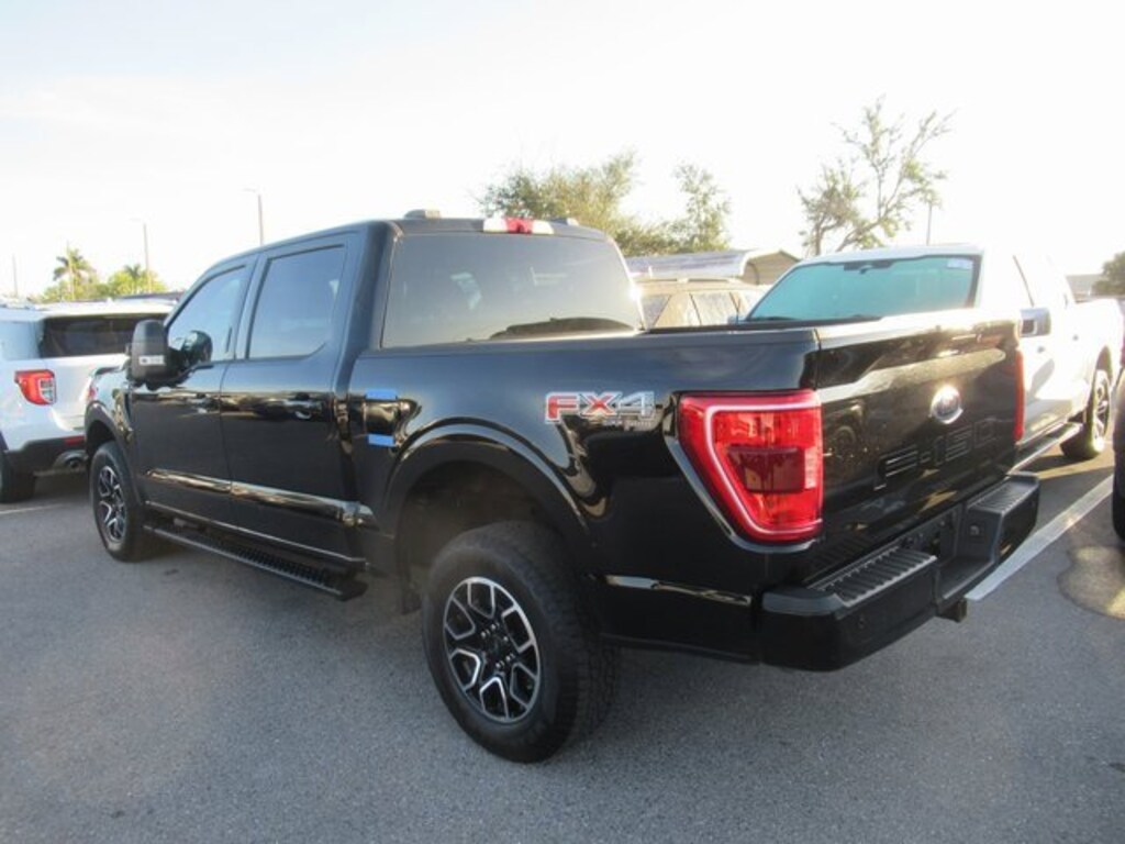 Used 2022 Ford F-150 XLT Crew Cab Truck