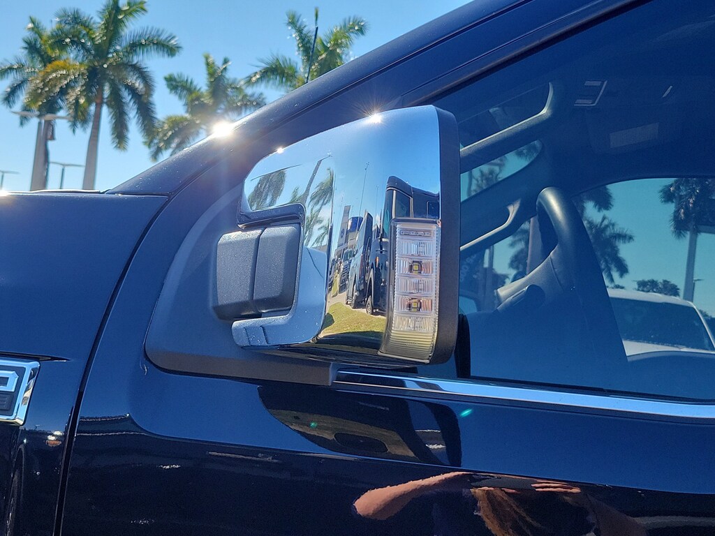 Used 2022 Ford F-150 Lariat Crew Cab Truck