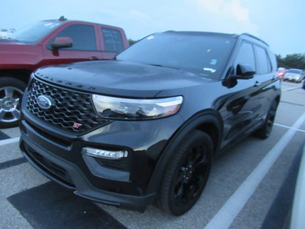 Used 2023 Ford Explorer ST SUV