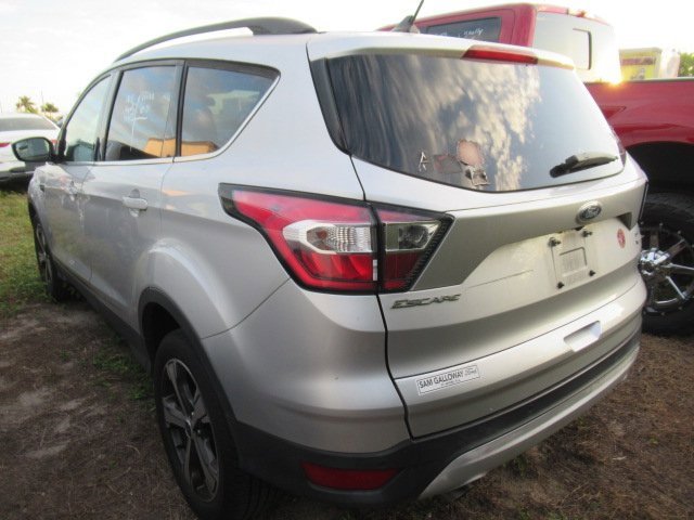 2018 Ford Escape SEL photo 4