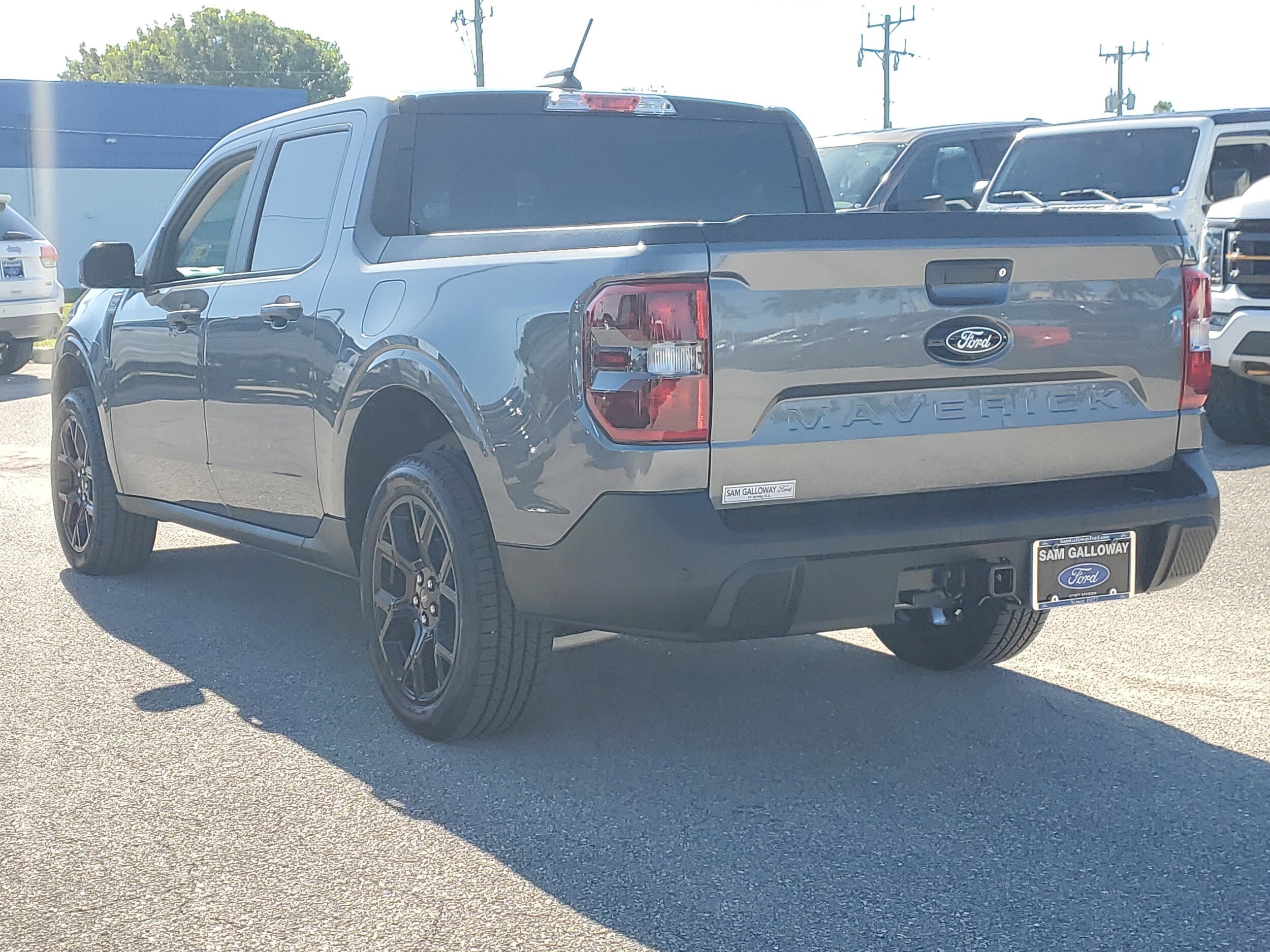 2025 Ford Maverick XLT photo 4