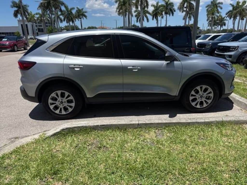 Used 2024 Ford Escape Active SUV
