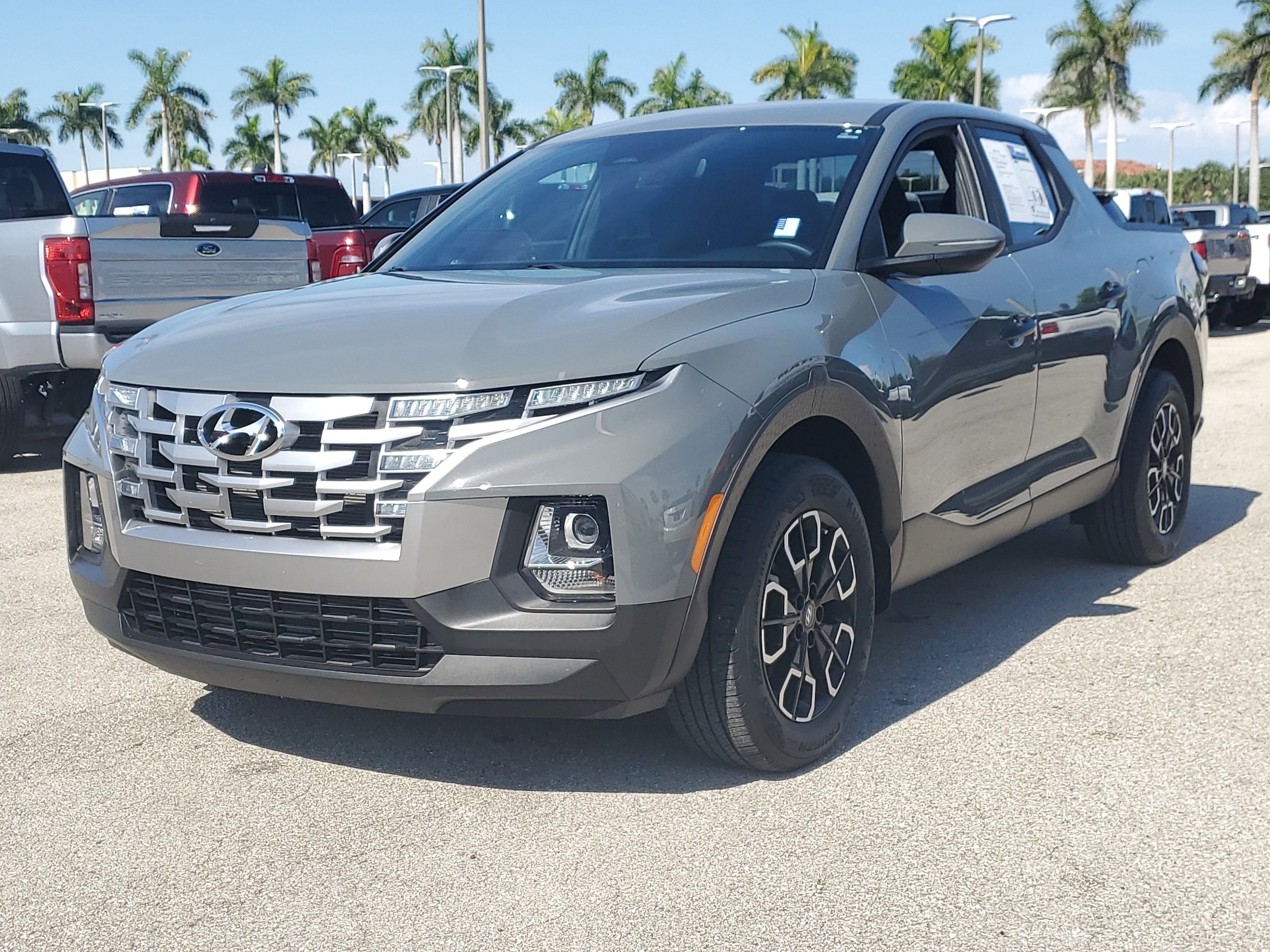 2023 Hyundai Santa Cruz SEL photo 2