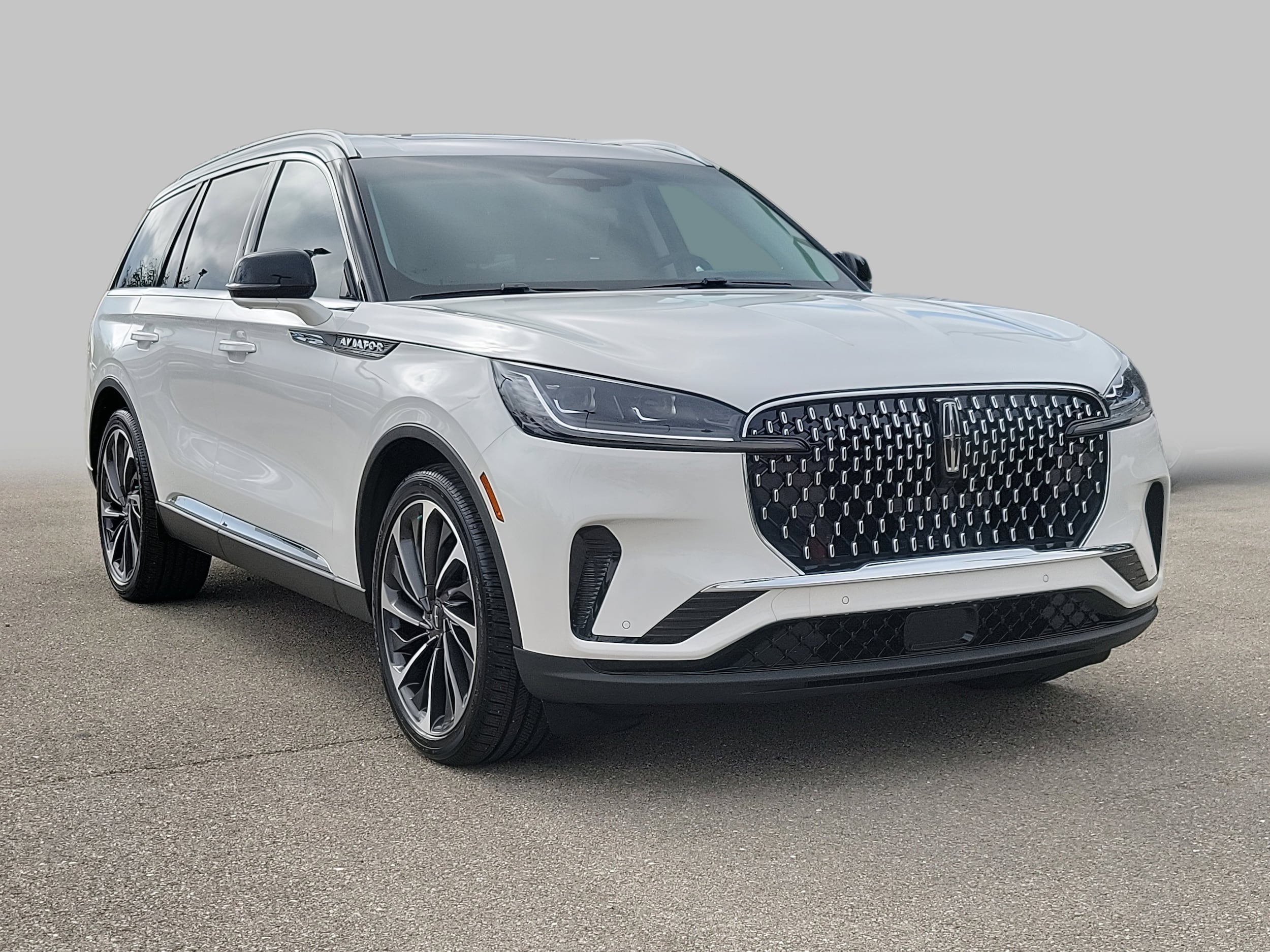 2025 Lincoln Aviator Reserve's photo