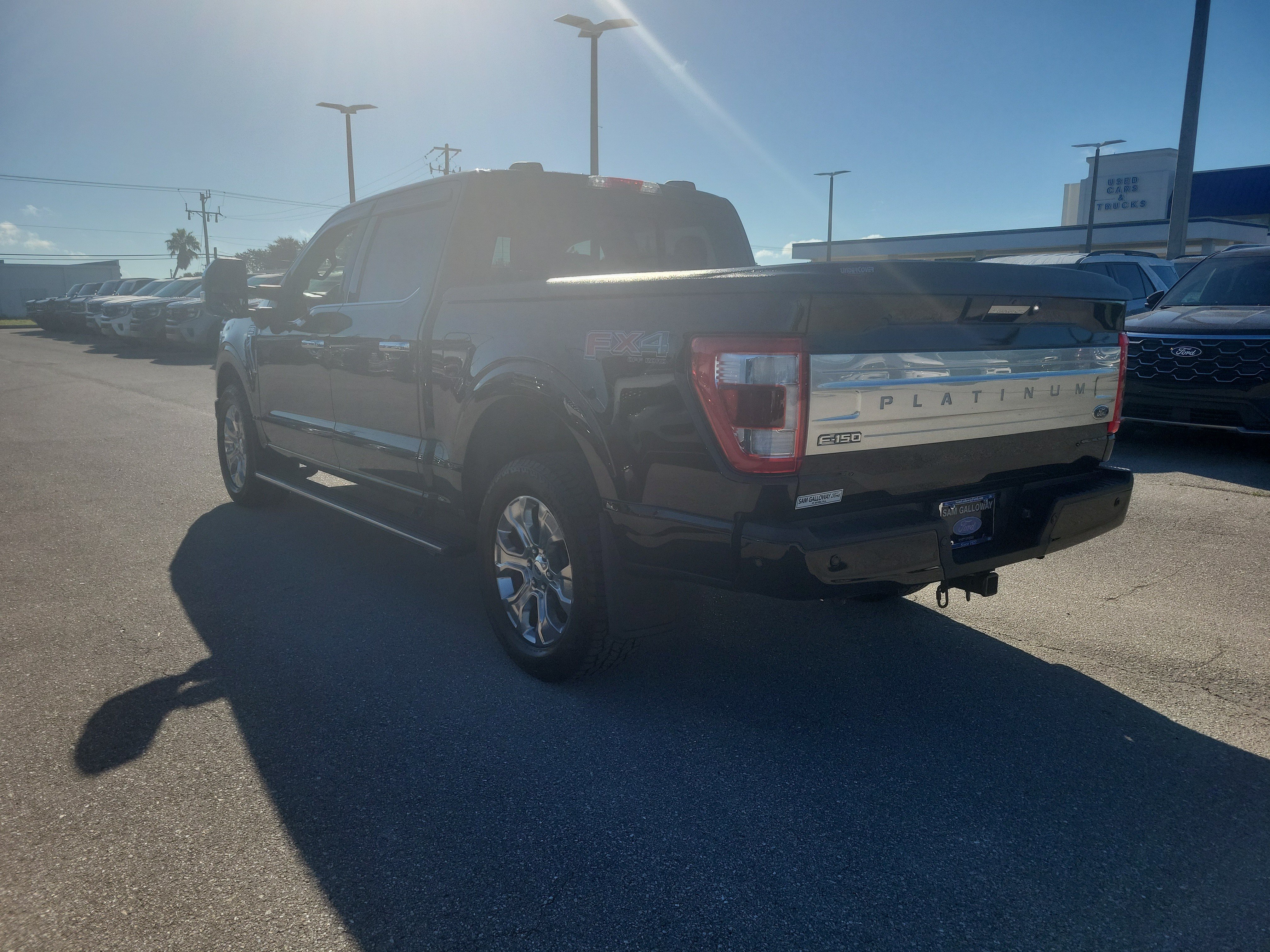 Certified 2021 Ford F-150 Platinum CREW CAB TRUCK