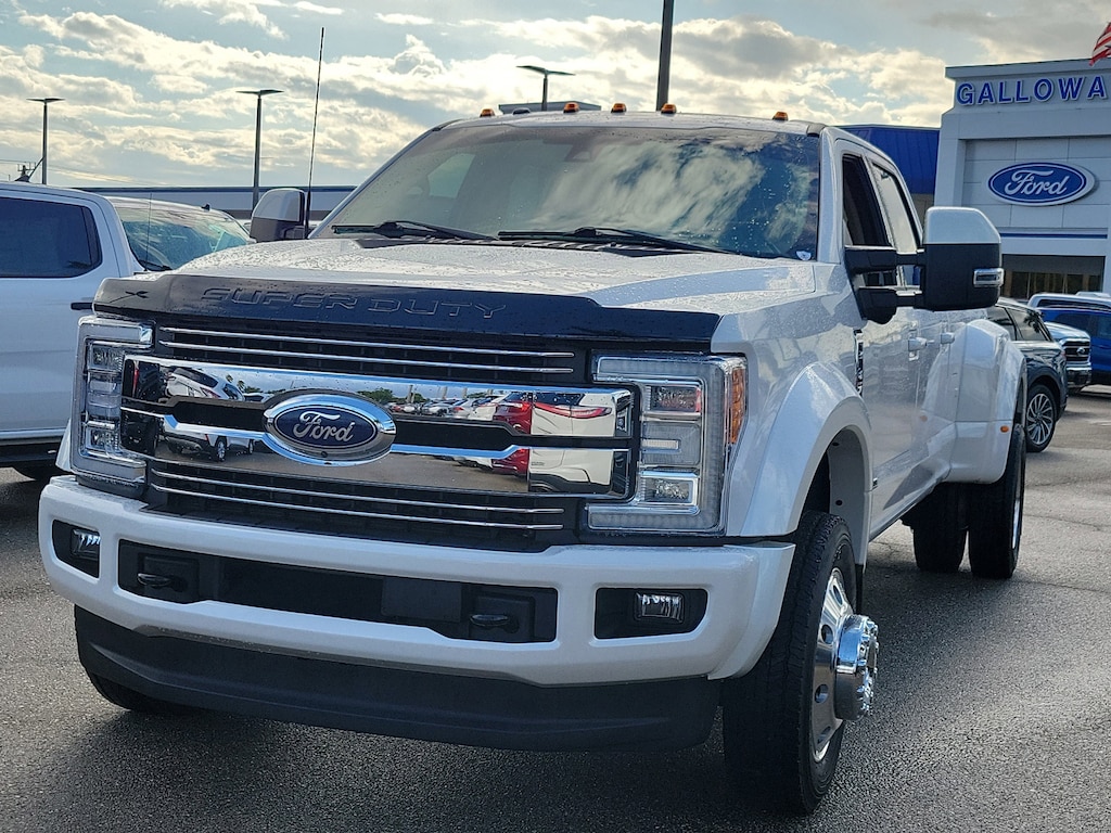 Certified 2017 Ford Superduty Incomplete Lariat DRW CREW CAB LONG BED TRUCK