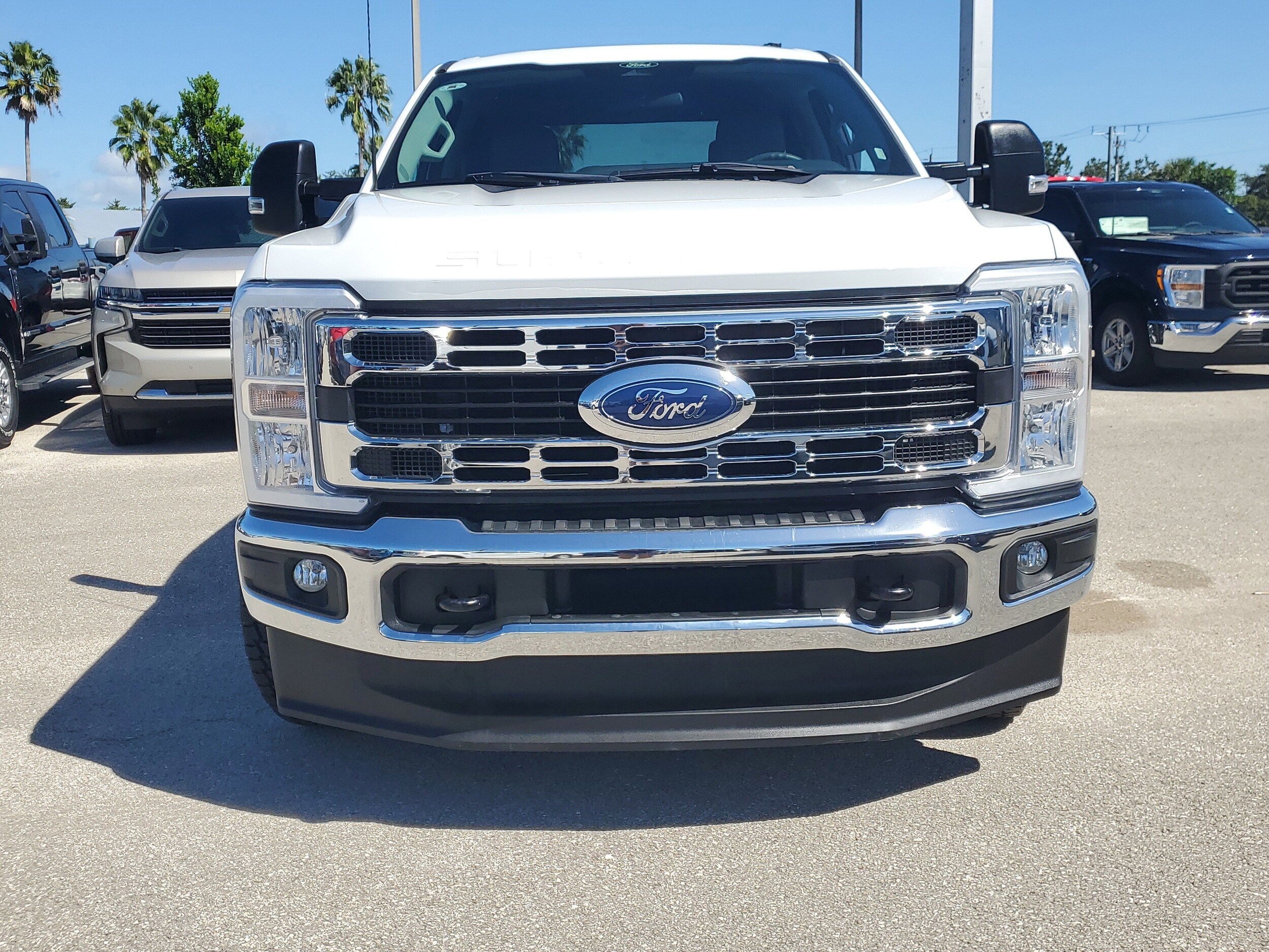 2024 Ford F-250 XLT photo 2