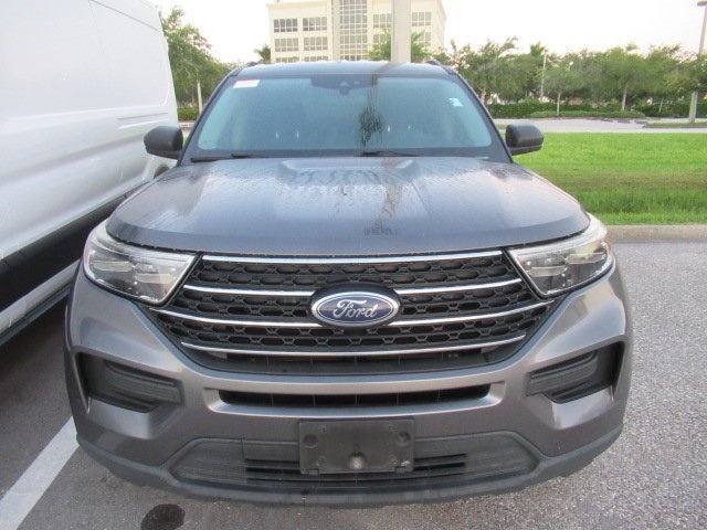 2021 Ford Explorer XLT photo 2