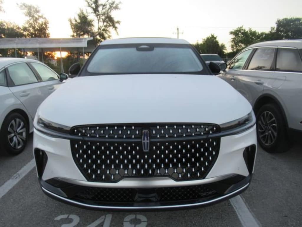 Used 2024 Lincoln Nautilus Premiere SUV