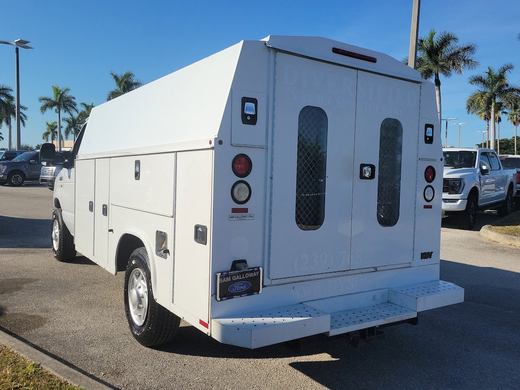 Used 2016 Ford Econoline 350 Cutaway Base Chassis Truck