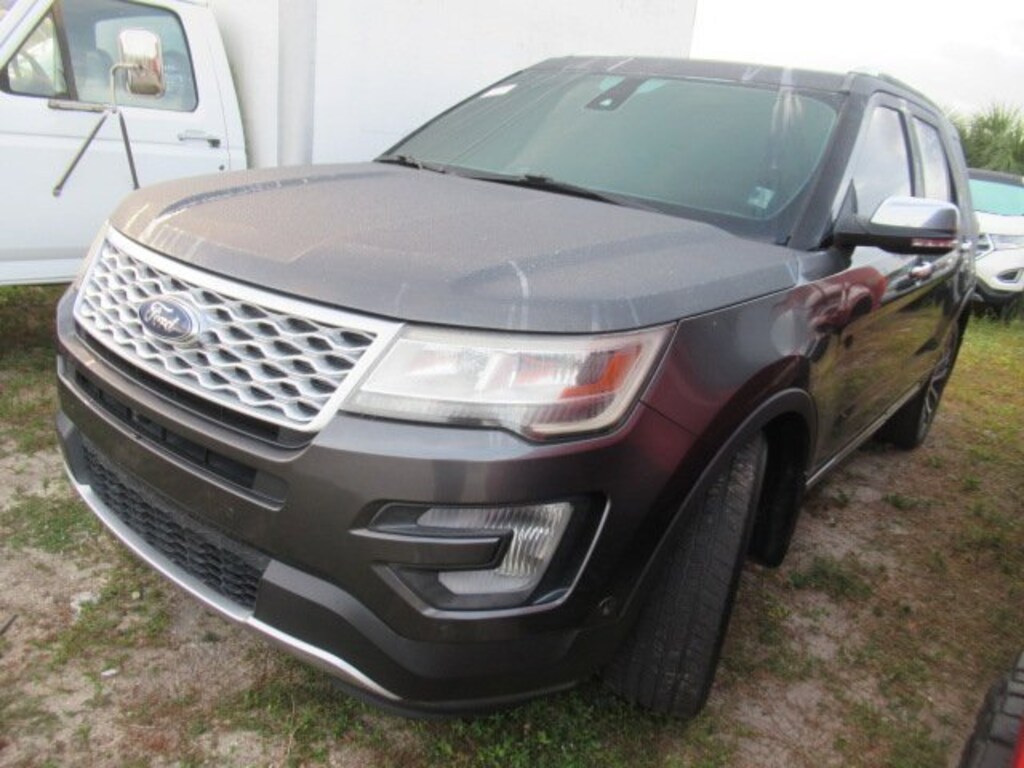 Certified 2017 Ford Edge Titanium SUV