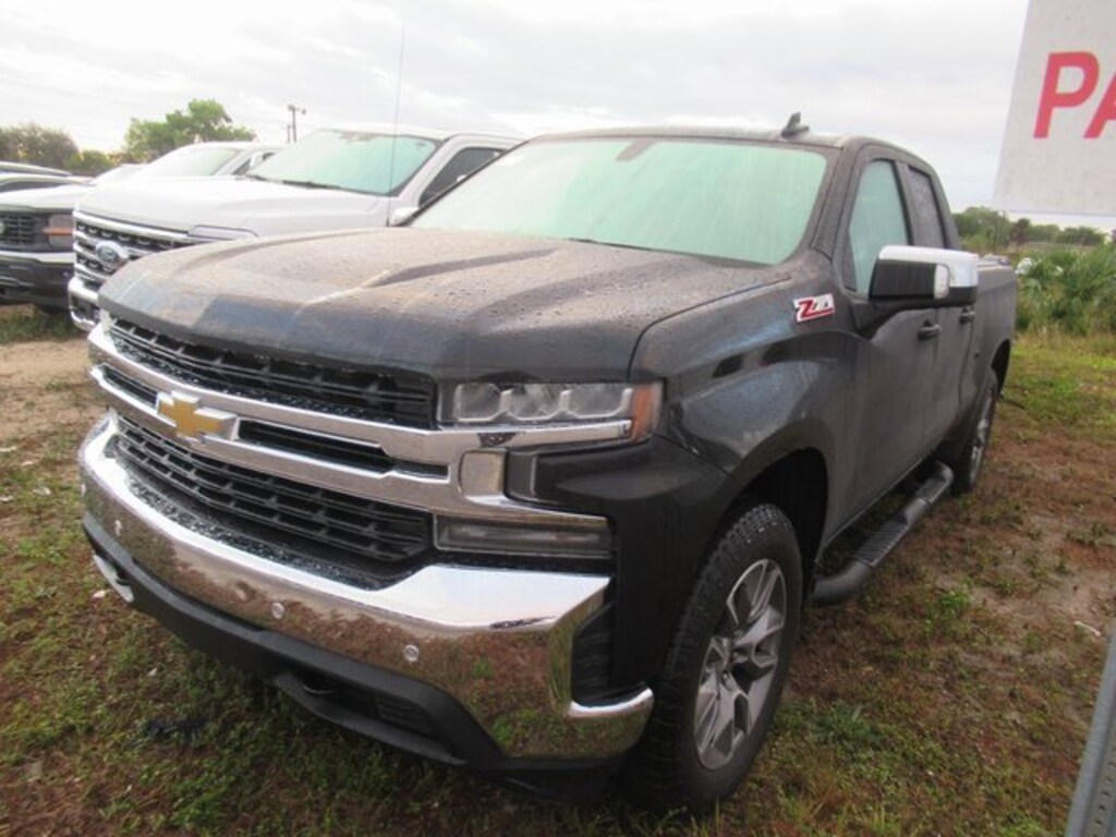 Used 2020 Chevrolet Silverado 1500 LT Extended Cab Short Bed Truck