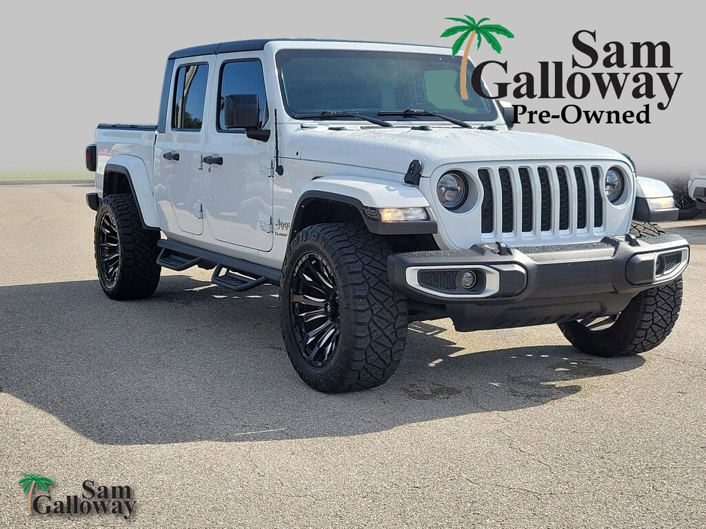 Certified 2022 Jeep Gladiator Overland CREW CAB SHORT BED TRUCK