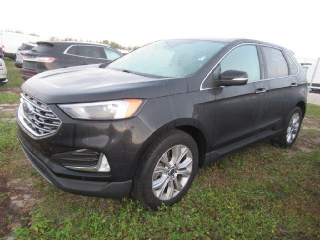 Used 2022 Ford Edge Titanium SUV