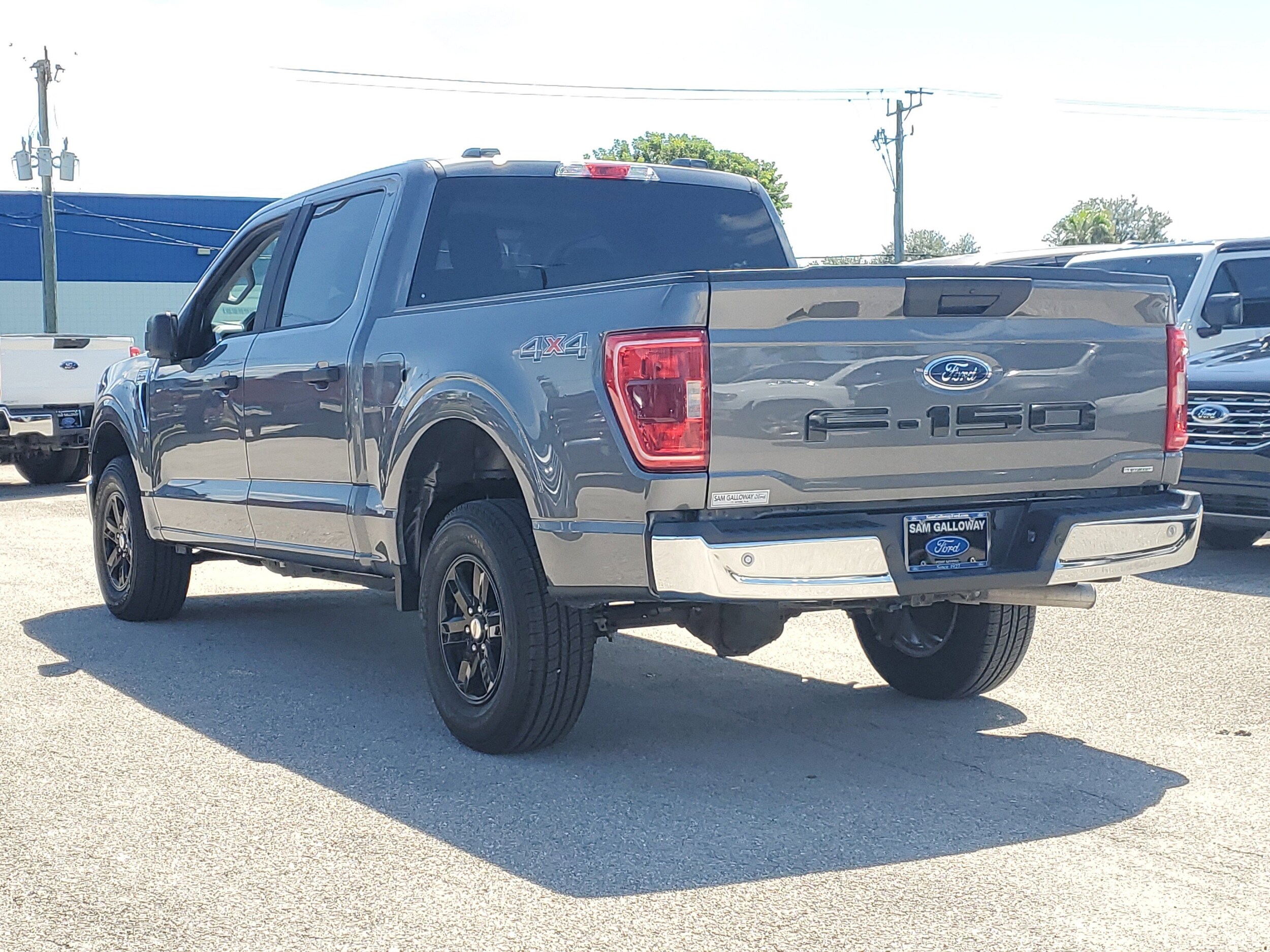 2023 Ford F-150 XLT photo 4