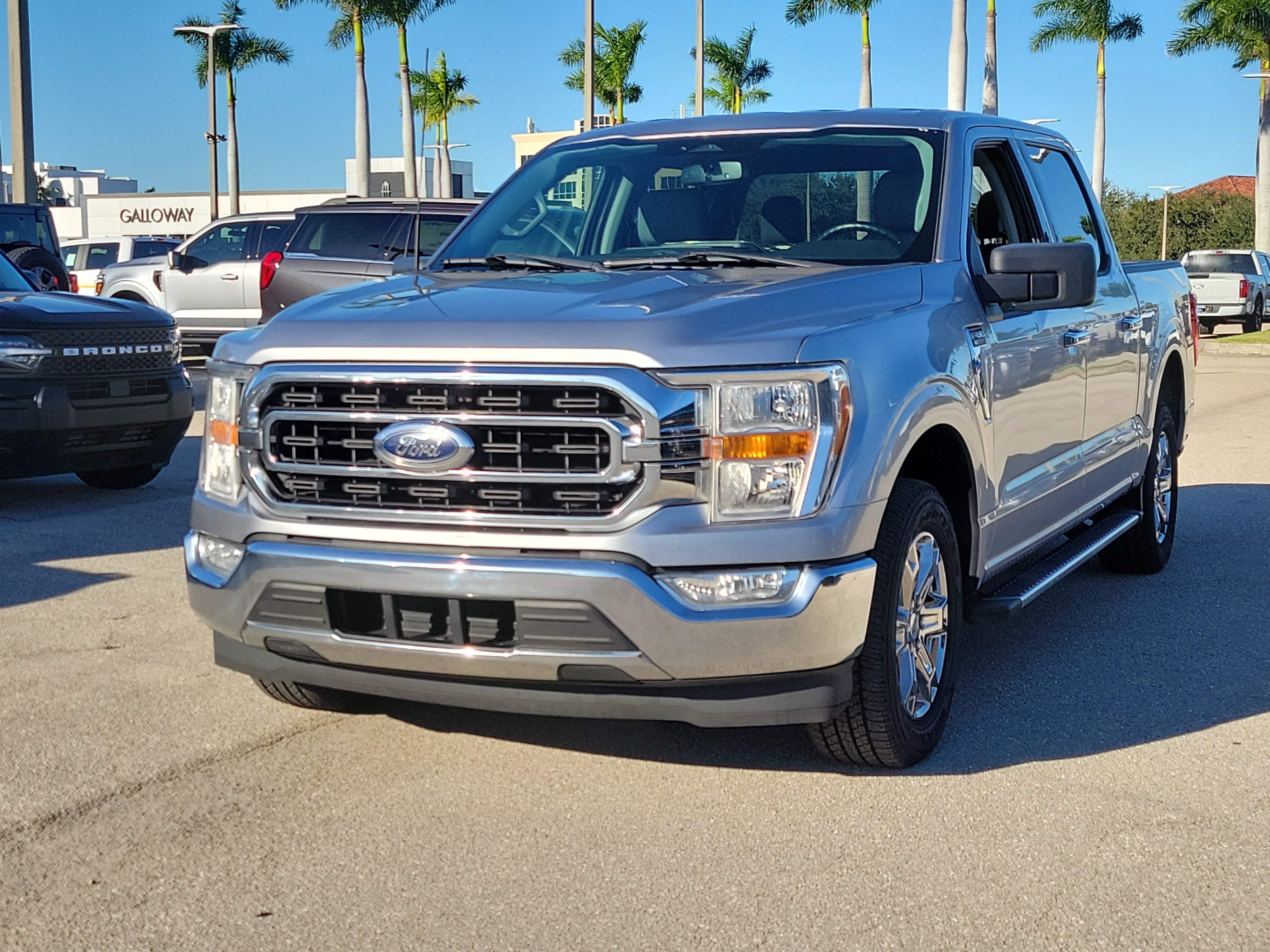 Certified 2022 Ford F-150 XLT CREW CAB TRUCK