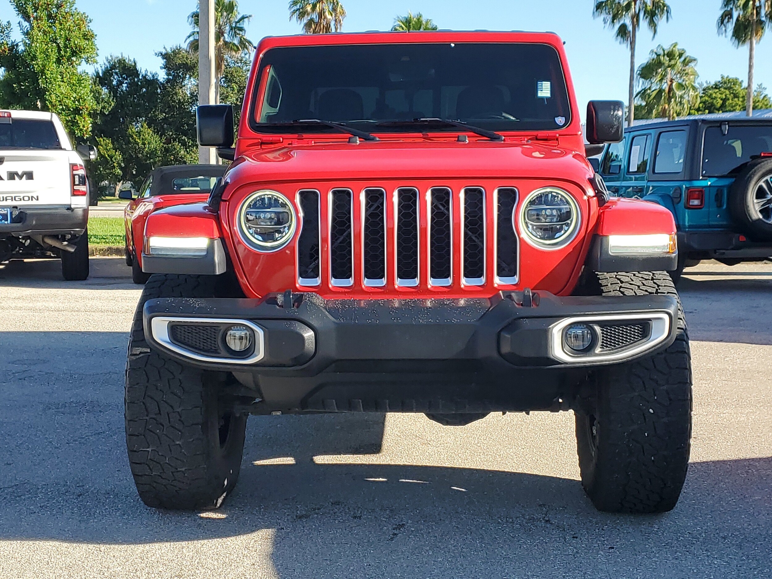 2020 Jeep Gladiator Overland photo 3