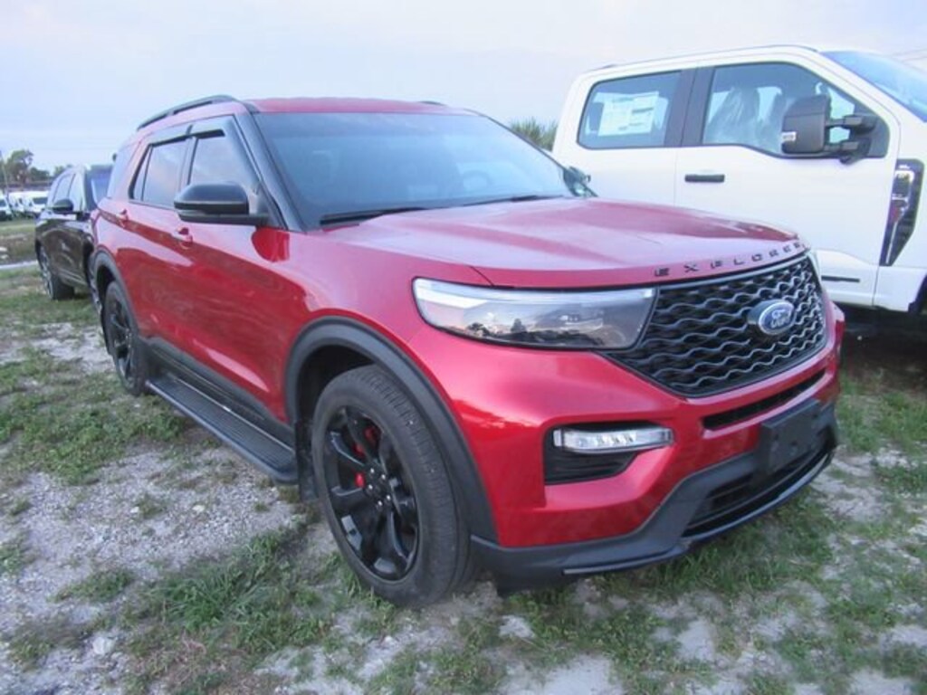 Used 2024 Ford Explorer ST SUV