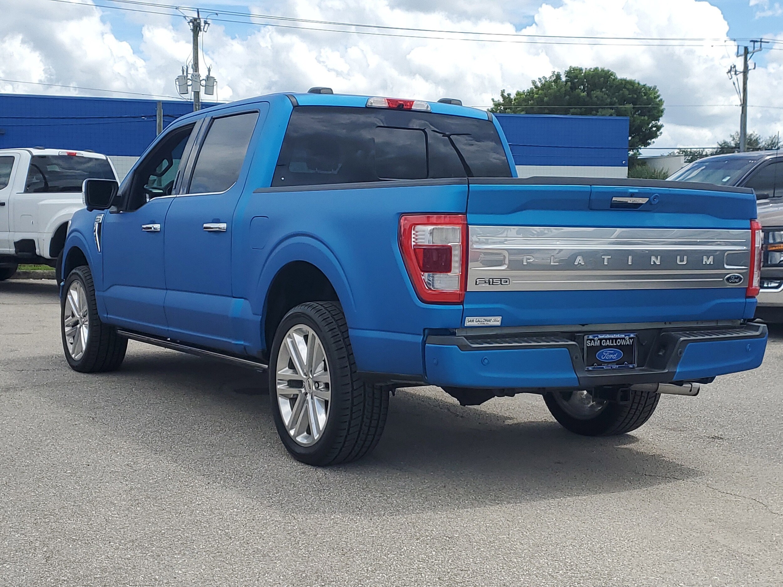 2021 Ford F-150 Platinum photo 4