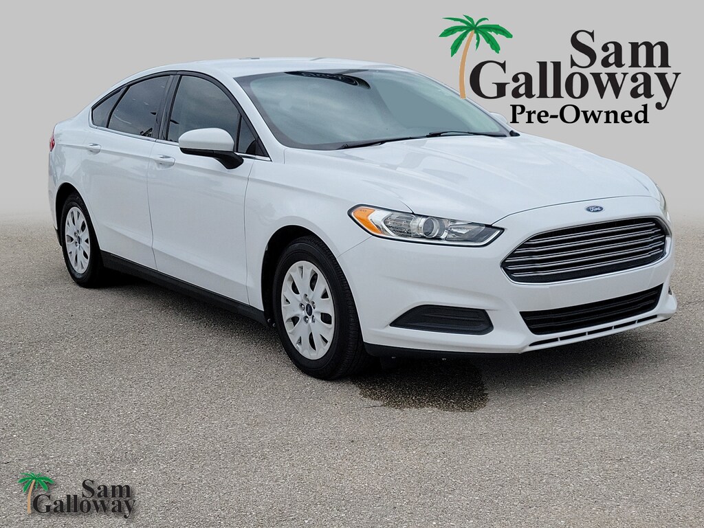 Used 2014 Ford Fusion S Sedan