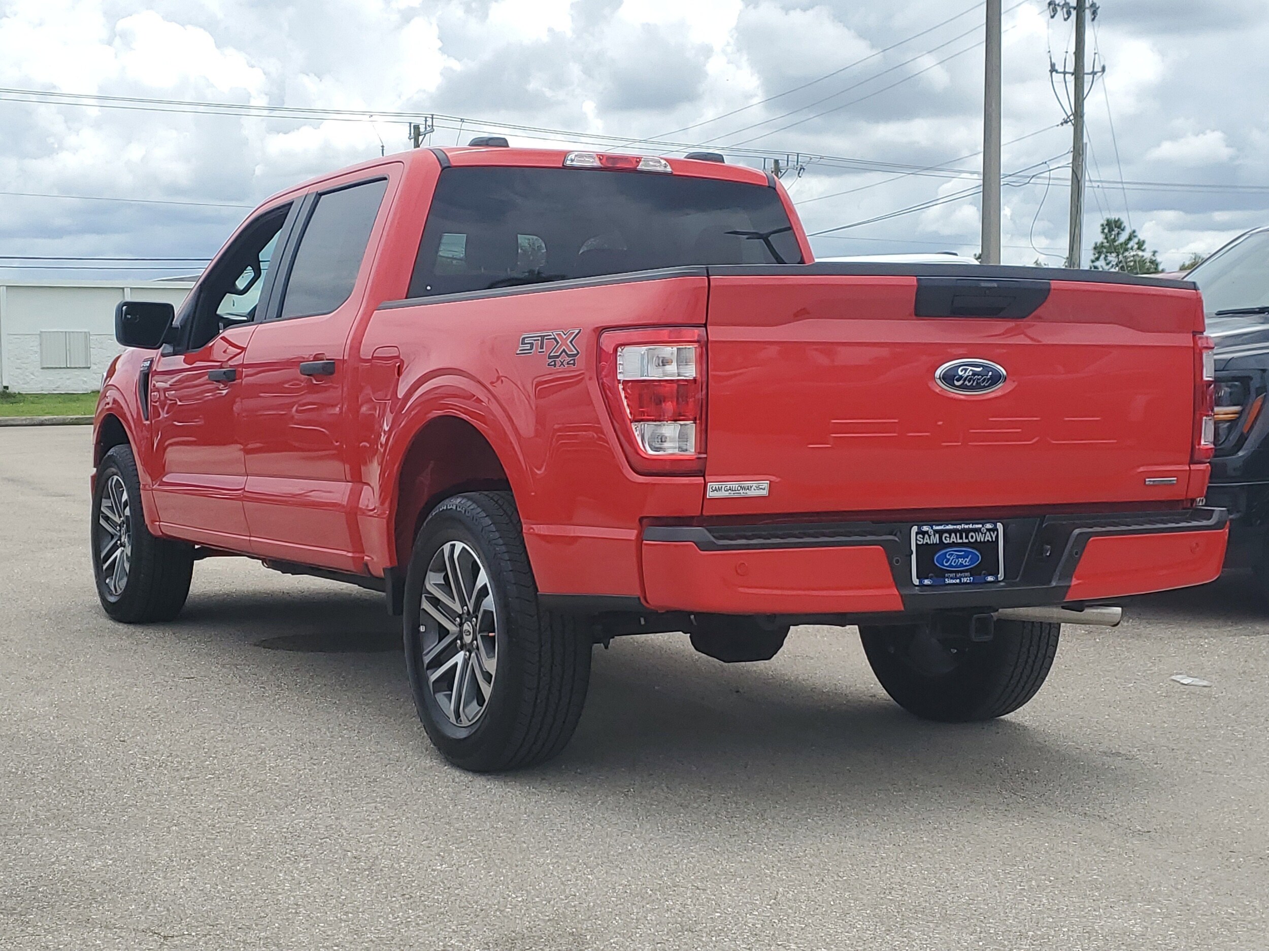 2022 Ford F-150 XL photo 4