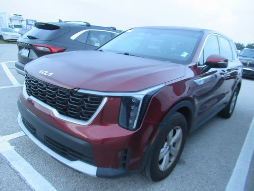 Certified 2024 Kia Sorento LX SUV