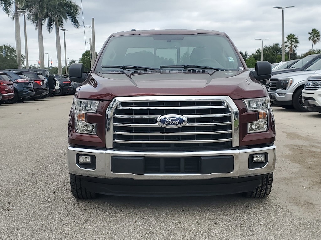 Used 2015 Ford F-150 XLT Crew Cab Truck