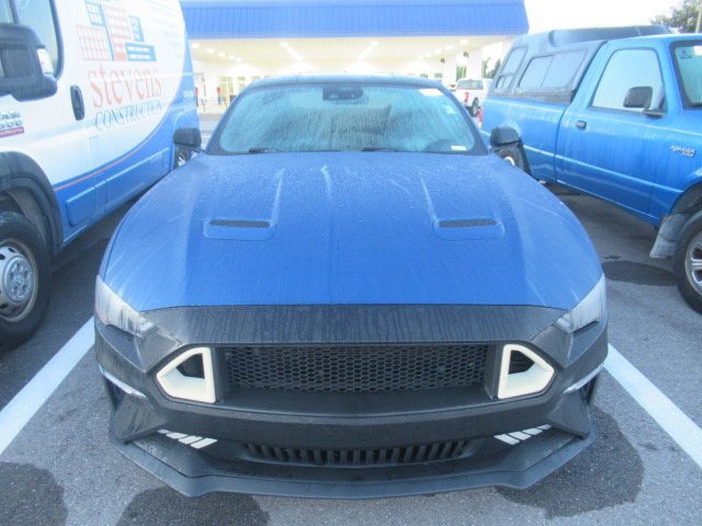 2022 Ford Mustang GT photo 2