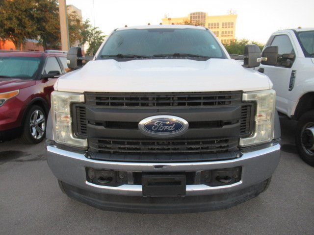 2017 Ford F-550 XL photo 2